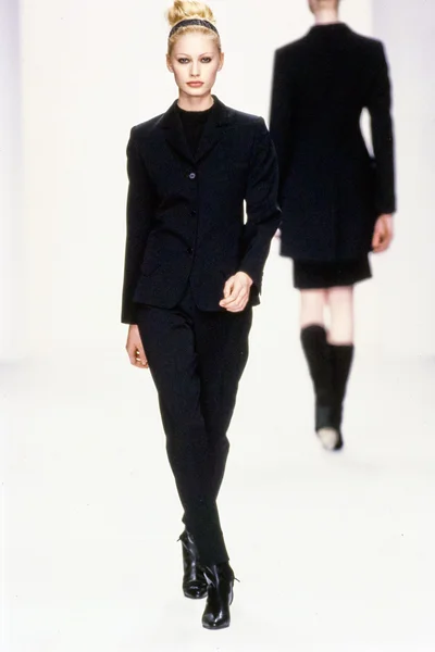 Look 54